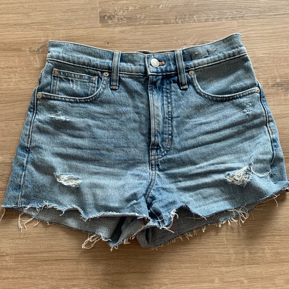 Madewell - Perfect Jean Short - Size 27